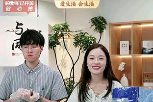 孙兴慜与黄喜灿赛后聊啥呢？是关于李刚仁吗？